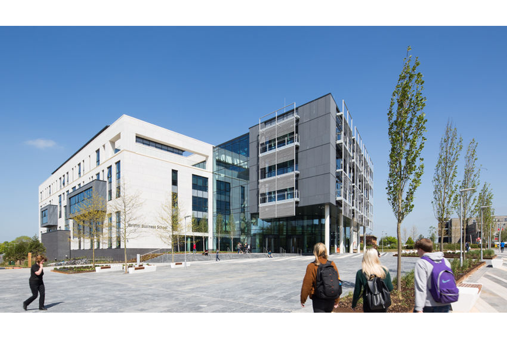 university_west_of_england_UWE_pilots_Frog_Systems_software_for_employees